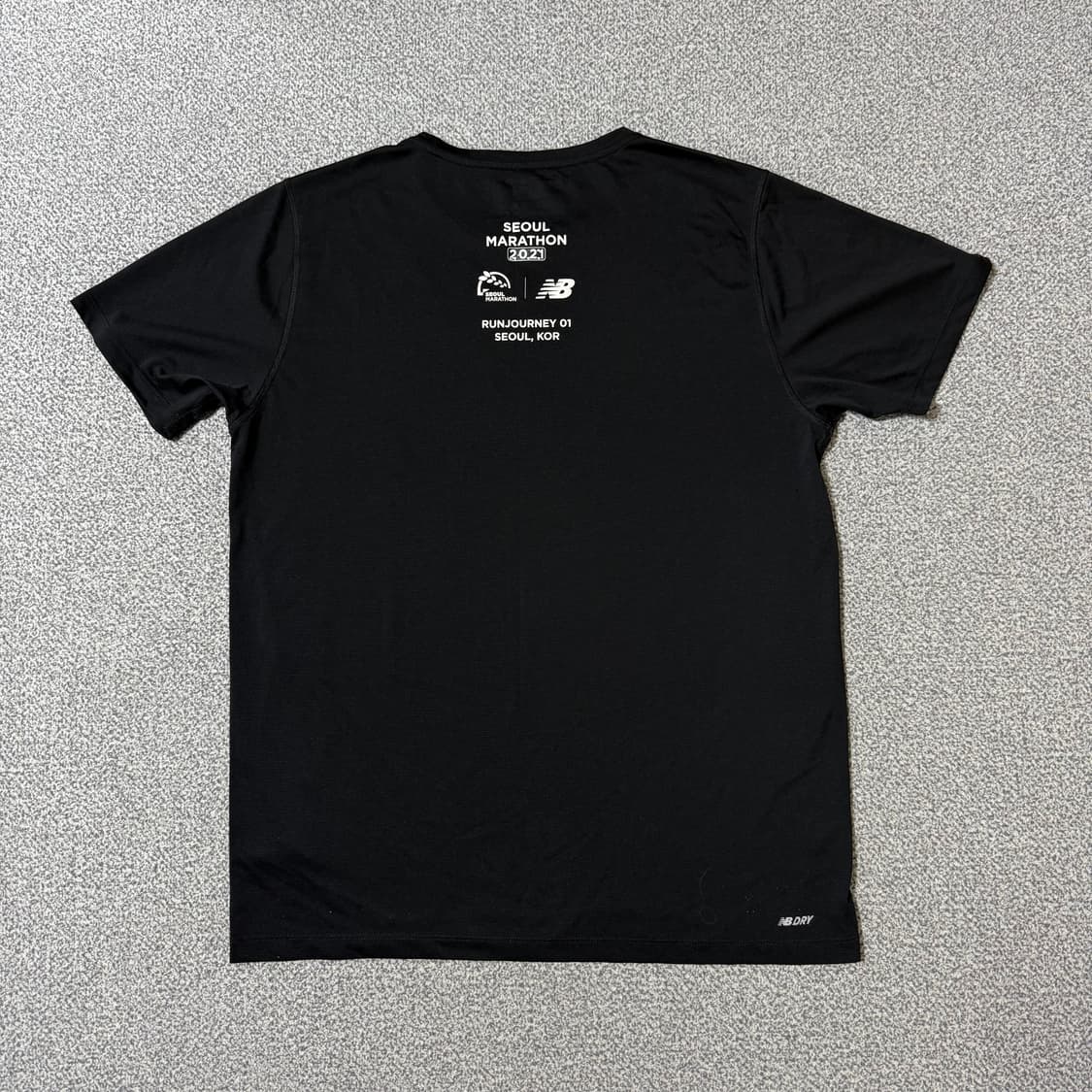 뉴발란스 서울 마라톤 기능성 반팔 상품이미지2