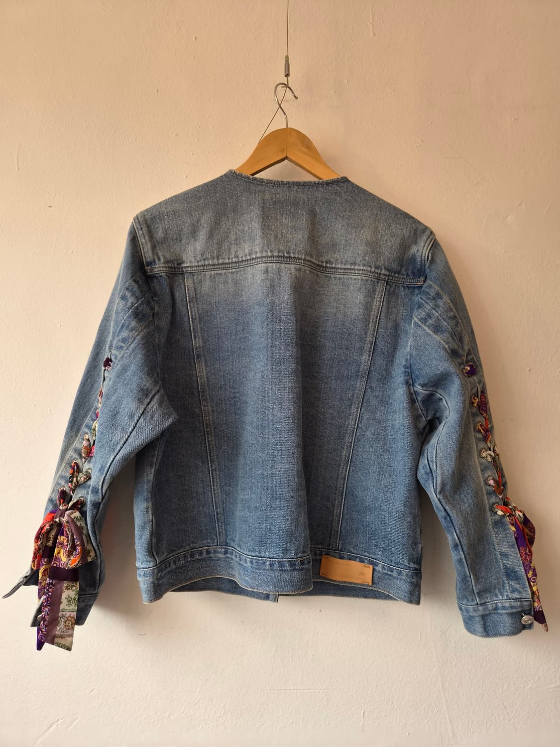 써스데이아일랜드 여성 노카라데님자켓 S사이즈 상품이미지3