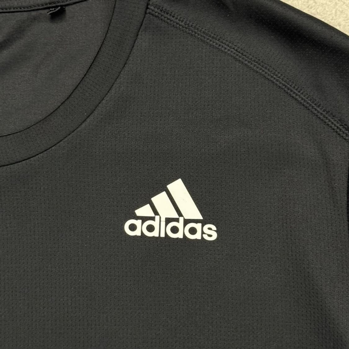 ADIDAS 에어로 레디 런잇 반팔 티 M 상품이미지2