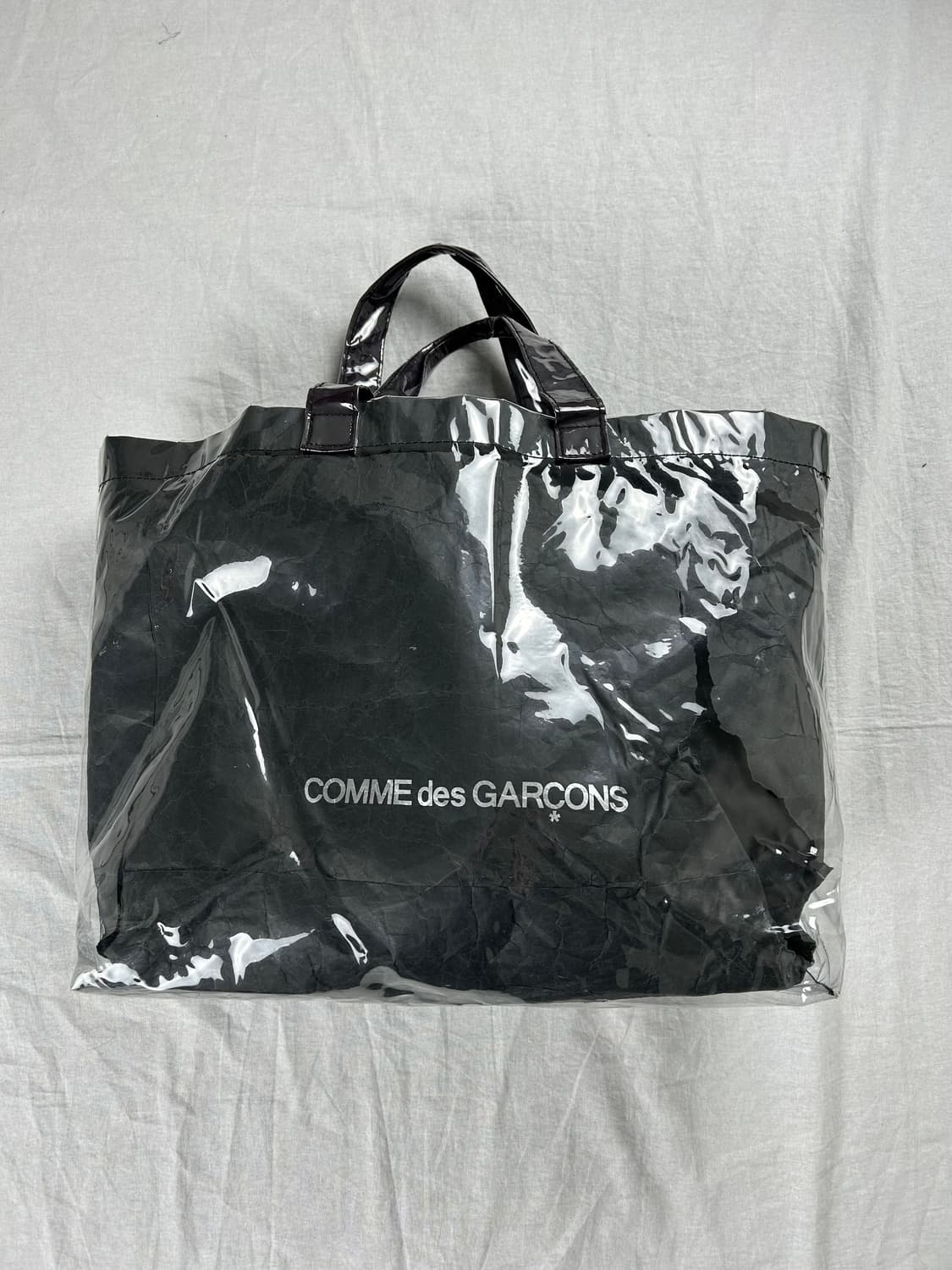 꼼데가르송 PVC 토트백 상품이미지1