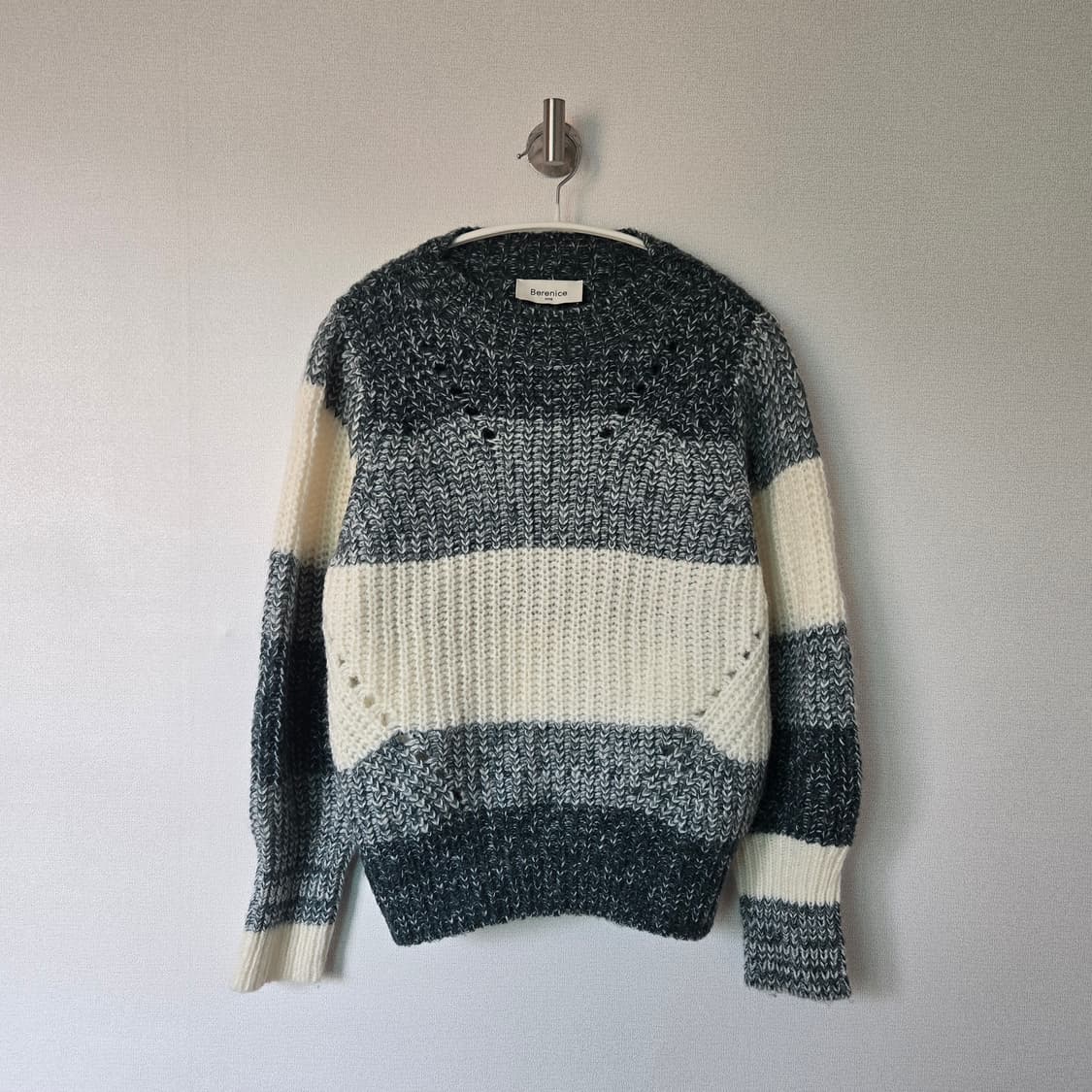 베르니스 2021 모헤어 니트 / 여성 니트/ 여자 니트  상품이미지1