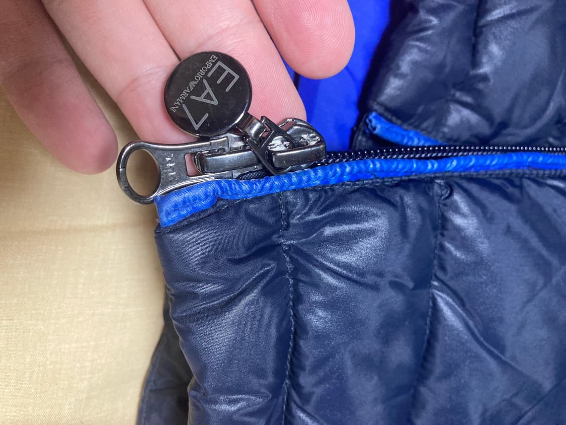 (거의새것)엠포리오아르마니 EA7 덕다운 숏패딩 100 상품이미지6