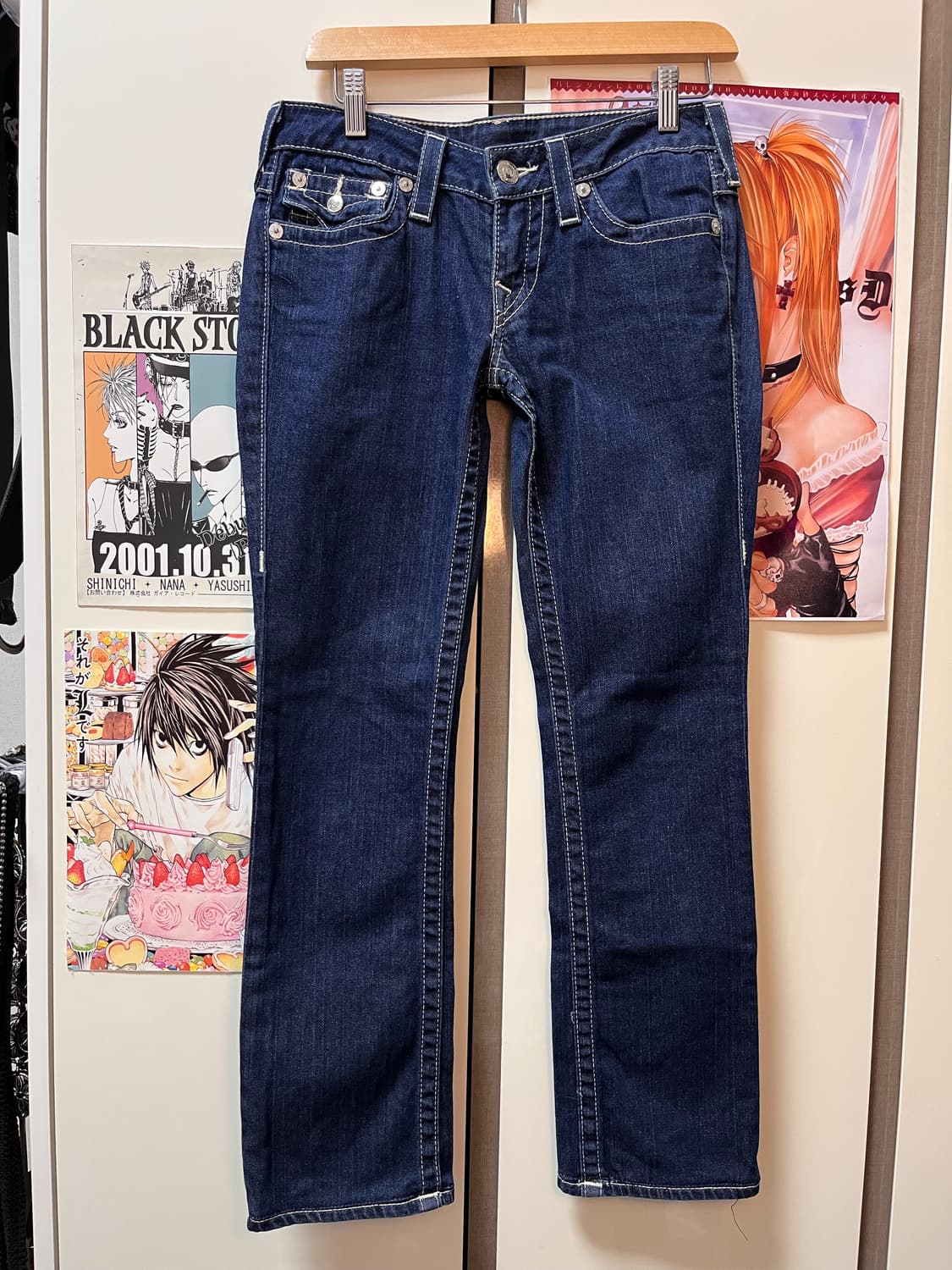 True Religion 트루릴리전 로우라이즈 일자핏 포켓 큐빅 데님 상품이미지2