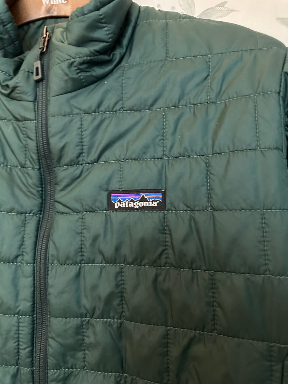파타고니아 경량패딩 M 상품이미지4