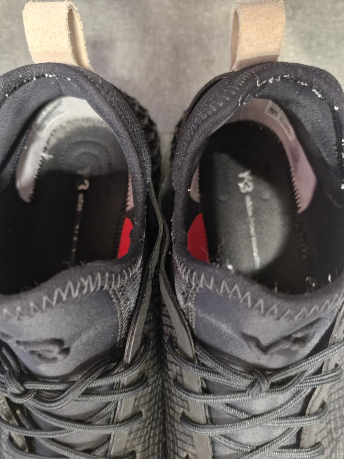 아디다스 Y-3 러너 4D 블랙 세서미 상품이미지5