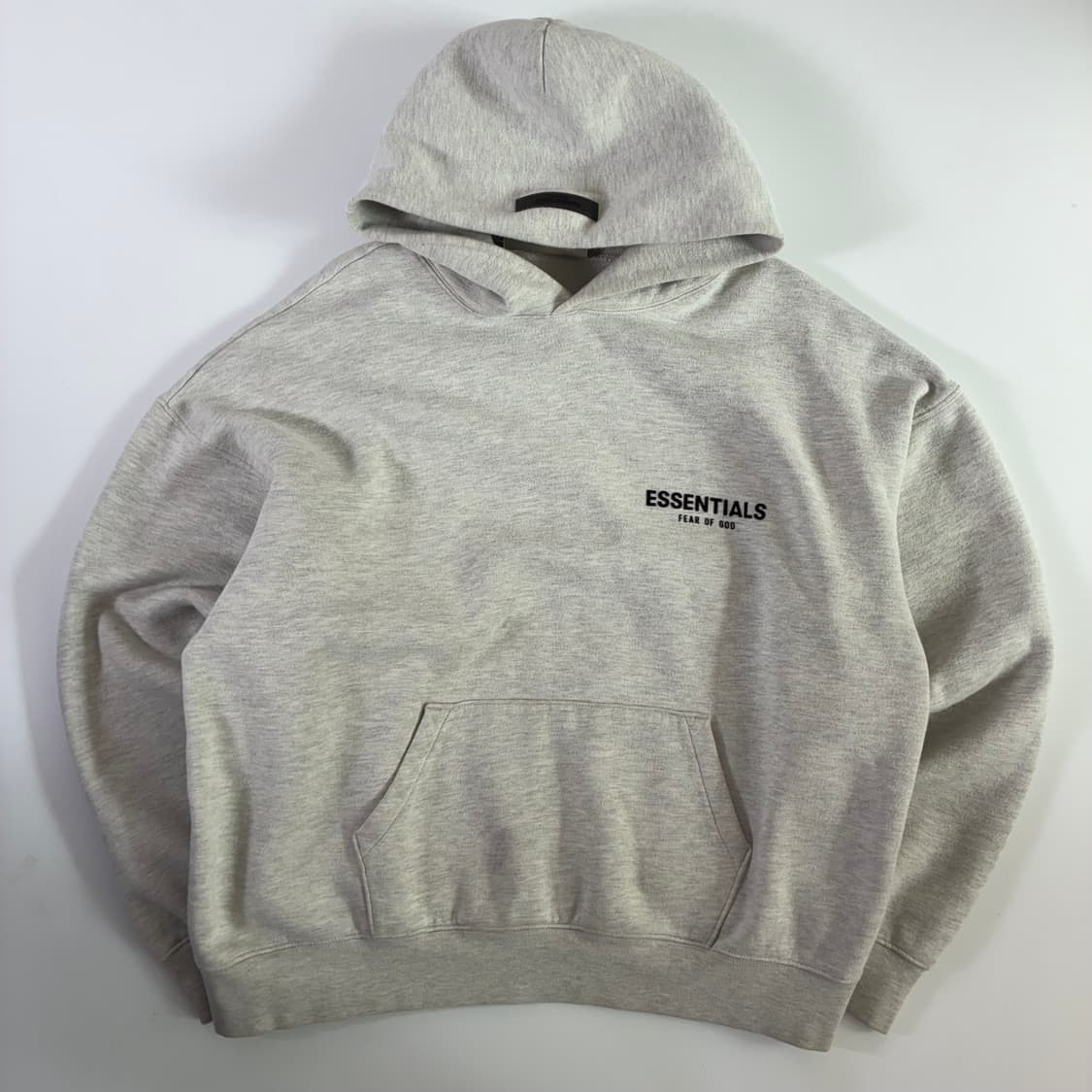 Essentials  에센셜스 피어오브갓즈 그레이 빅로고 후드티  상품이미지3