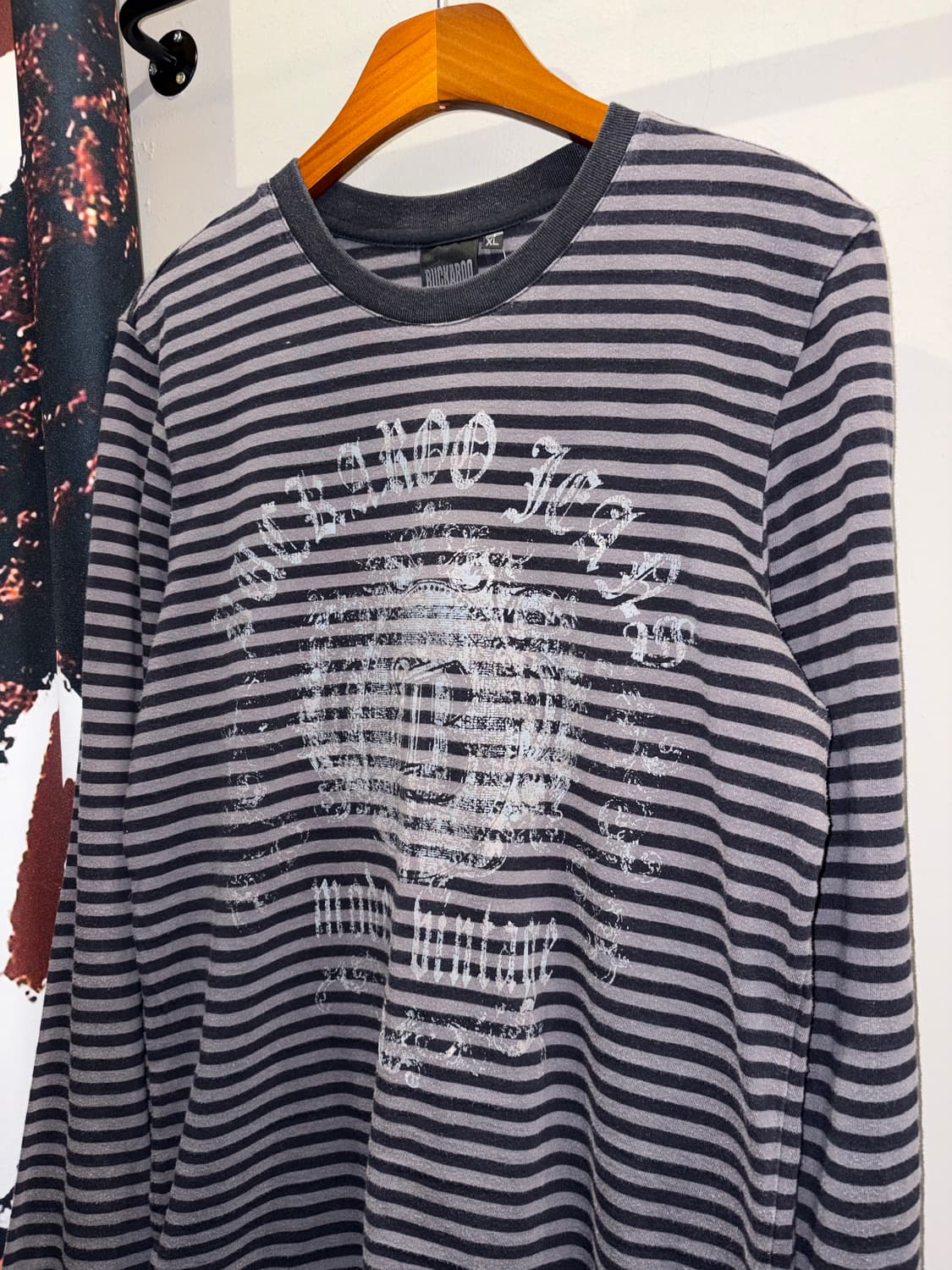 버커루 스트라이프 로고 티셔츠 상품이미지6