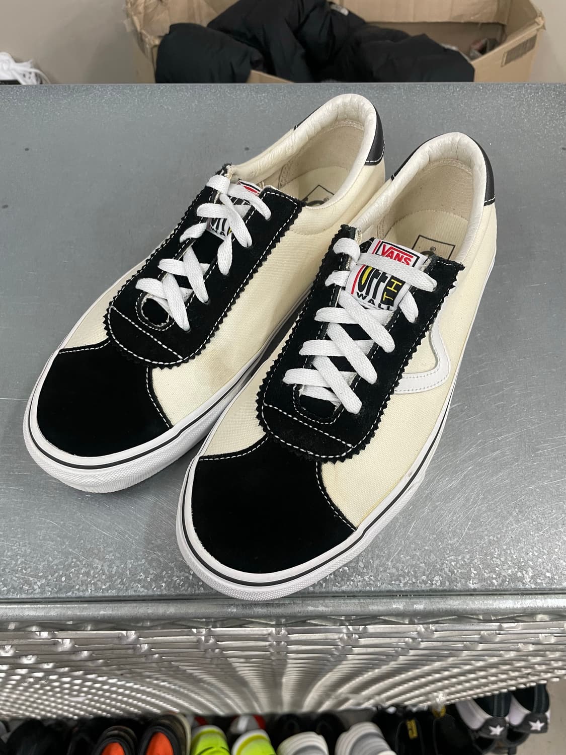 반스 스포츠 스웨이드 블랙 크림 280 상품이미지2