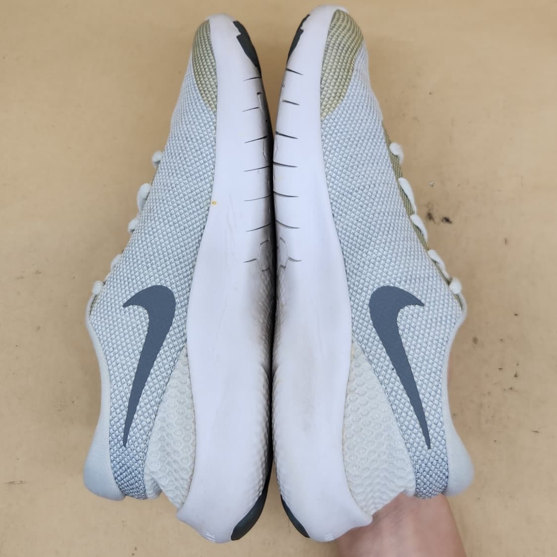 나이키 플렉스 익스피리언스  RN7 런닝화250  상품이미지5