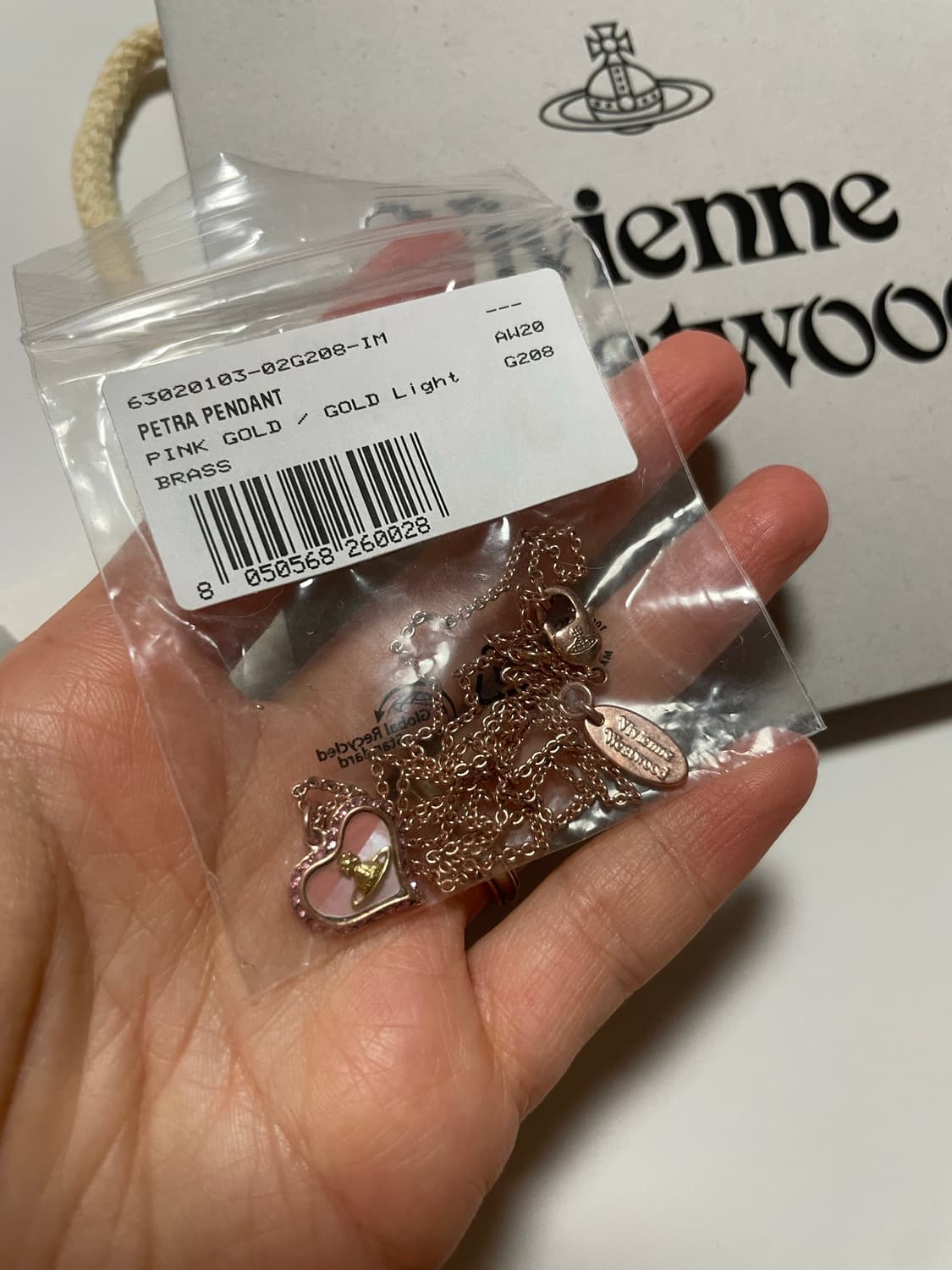 비비안웨스트우드 페트라목걸이 핑크골드 상품이미지4