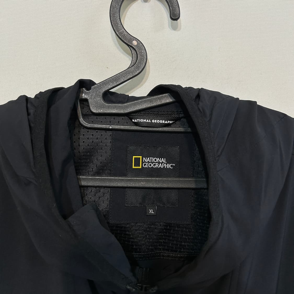 내셔널지오그래픽 남성 바람막이 아노락 105 블랙 상품이미지2