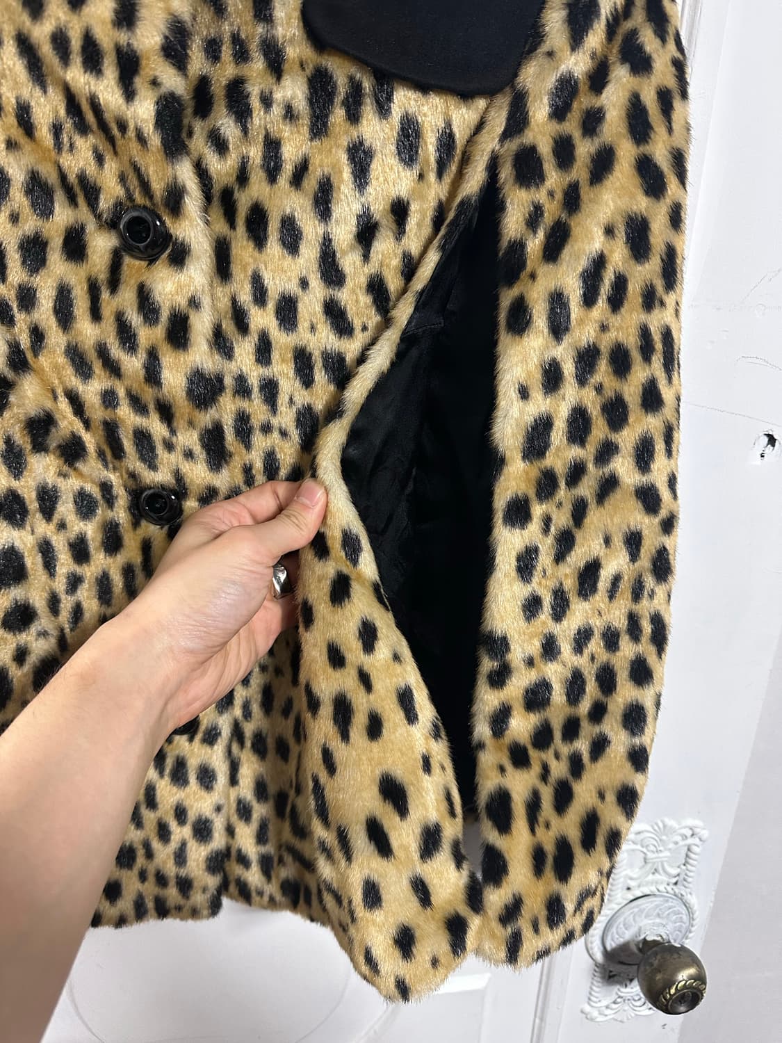 쥬시 꾸뛰르 레오파드 케이프 상품이미지3