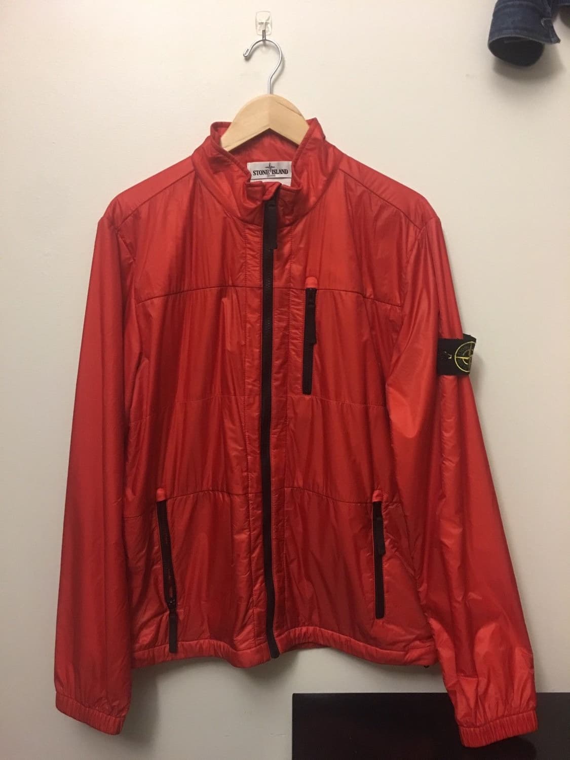 스톤아일랜드 마이크로립 초경량 자켓 상품이미지1