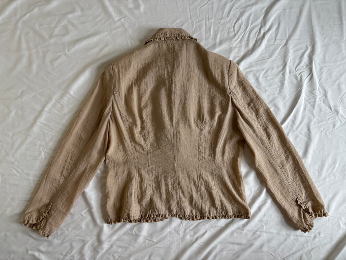 camel jacket, ruffle detail 상품이미지2