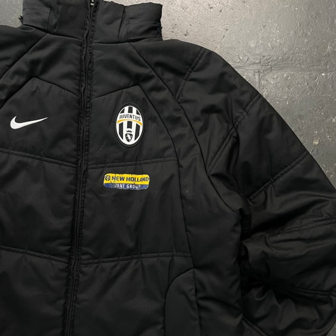 100 나이키 유벤투스 경량패딩 상품이미지2