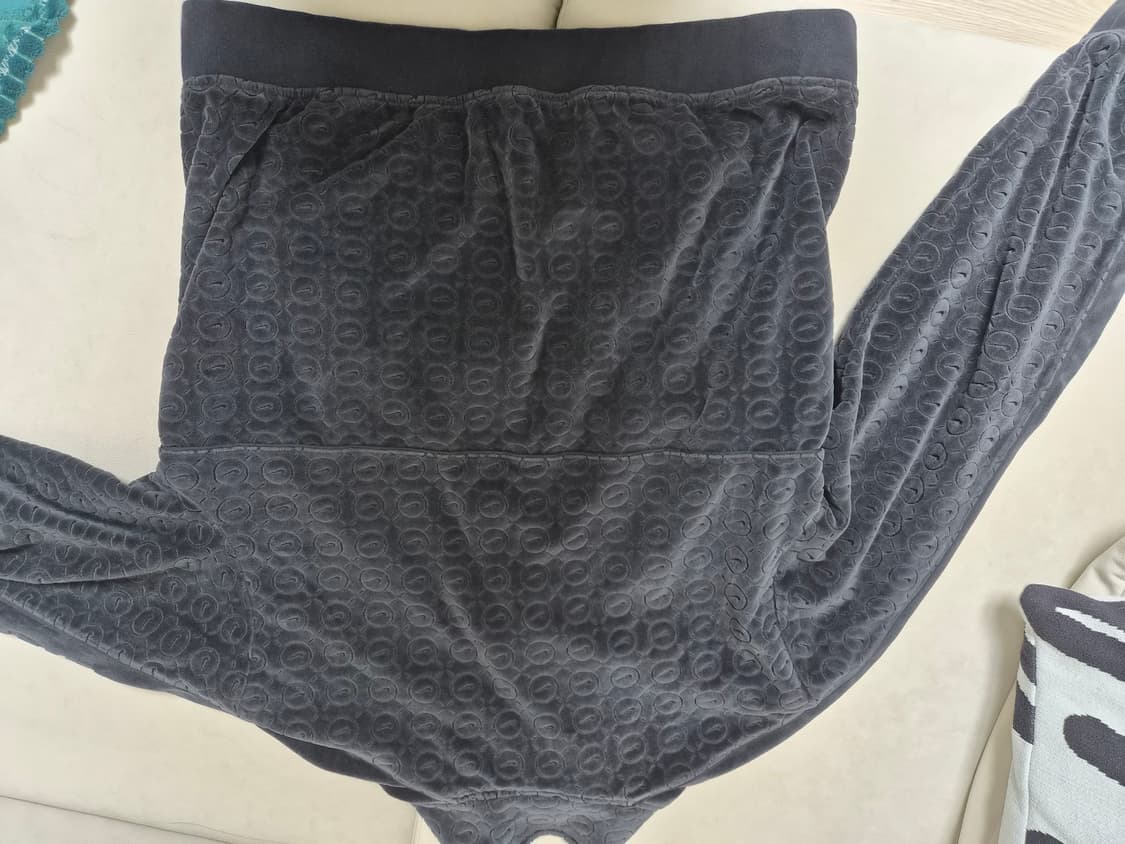 슈프림 나이키 벨벳 트레이닝자켓 상품이미지1