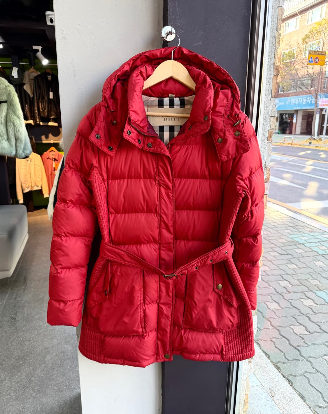66~77/ 버버리 혹스히스 벨티드 다운 패딩점퍼 상품이미지2