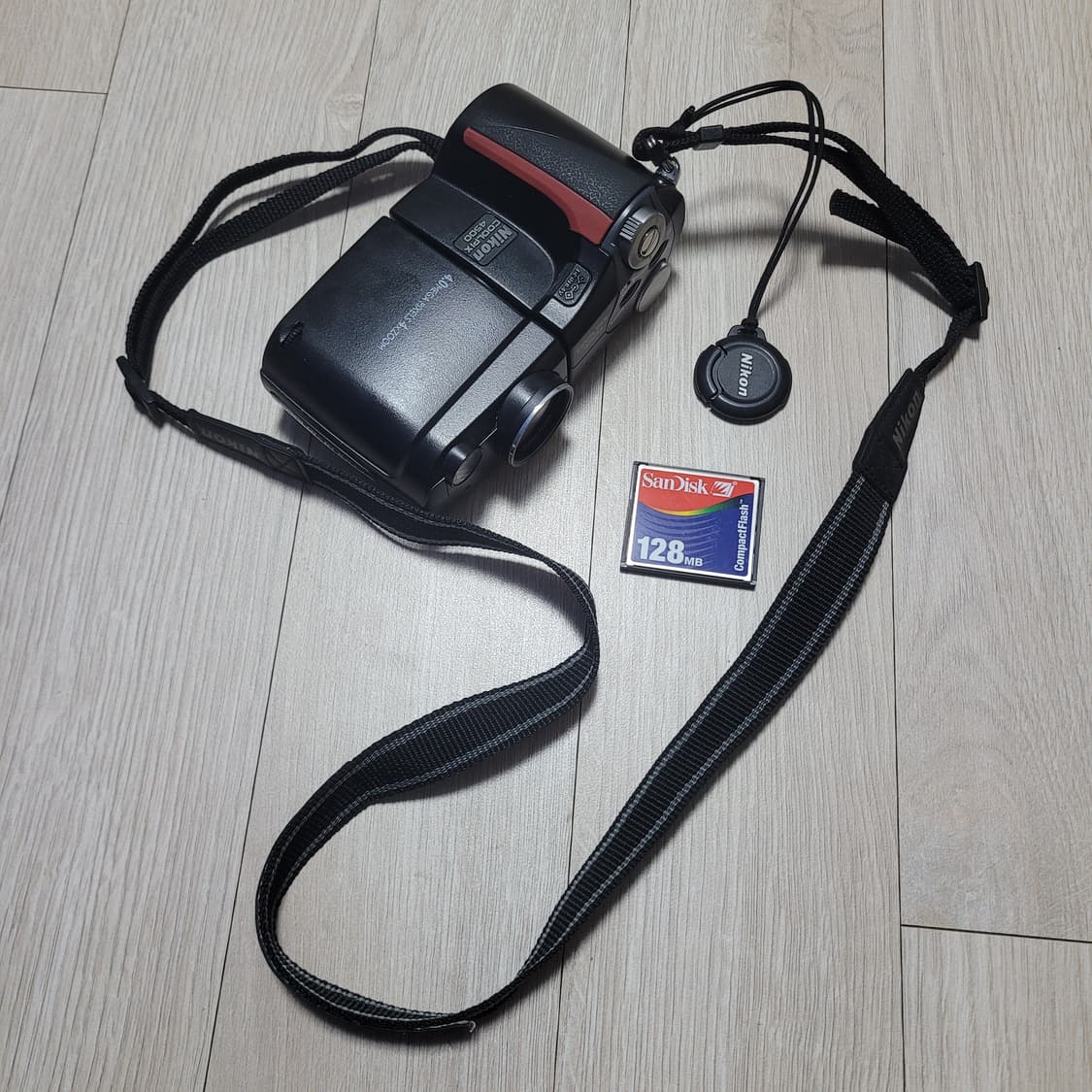 니콘 쿨픽스 4500 디카 상품이미지1