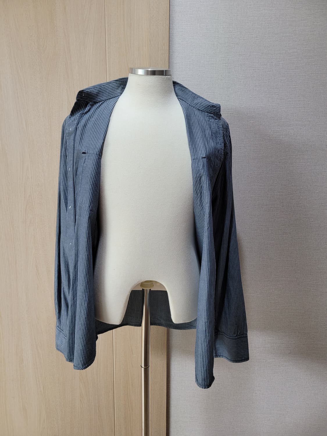 스파오 SPAO 남자 웨스턴 스트라이프 셔츠 L 블루 상품이미지7