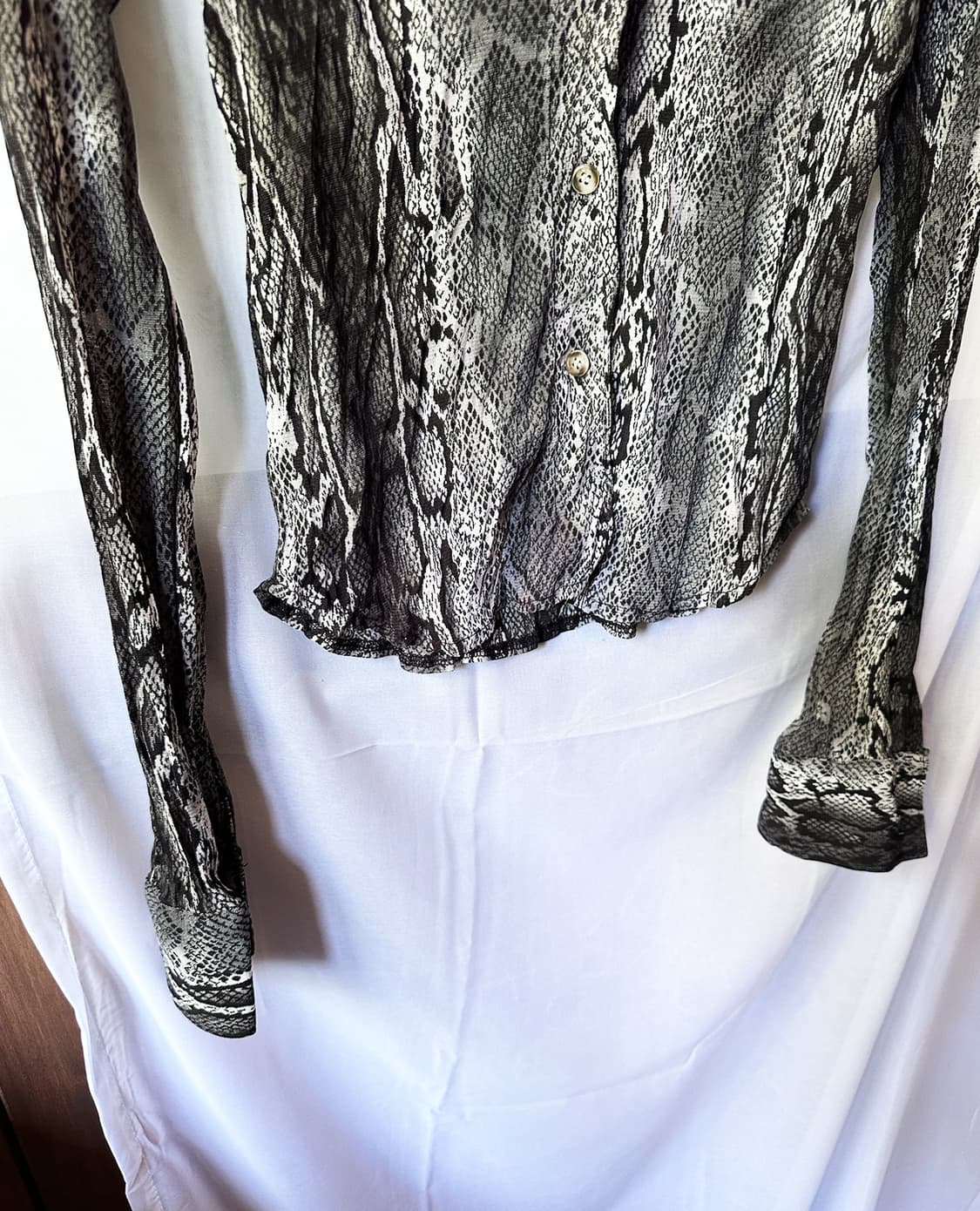 JPV python slim blouse 상품이미지7