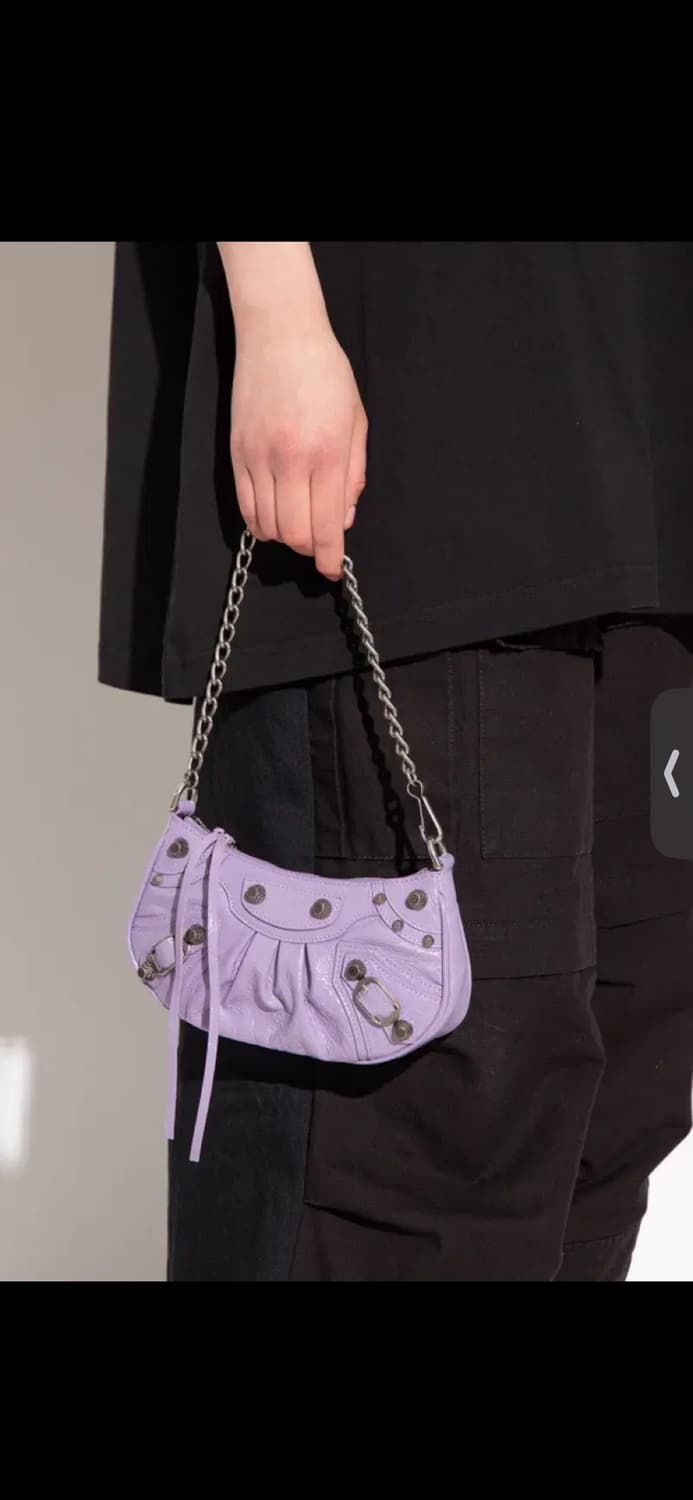 발렌시아가 르카골 미니 램스킨 크로스백 상품이미지9