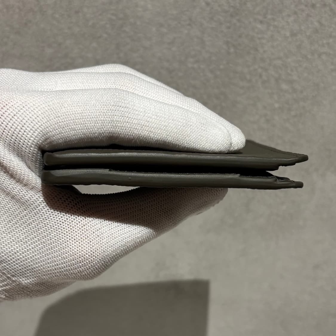 A+ / OS 루이비통 에어로그램 반지갑 그린 상품이미지4