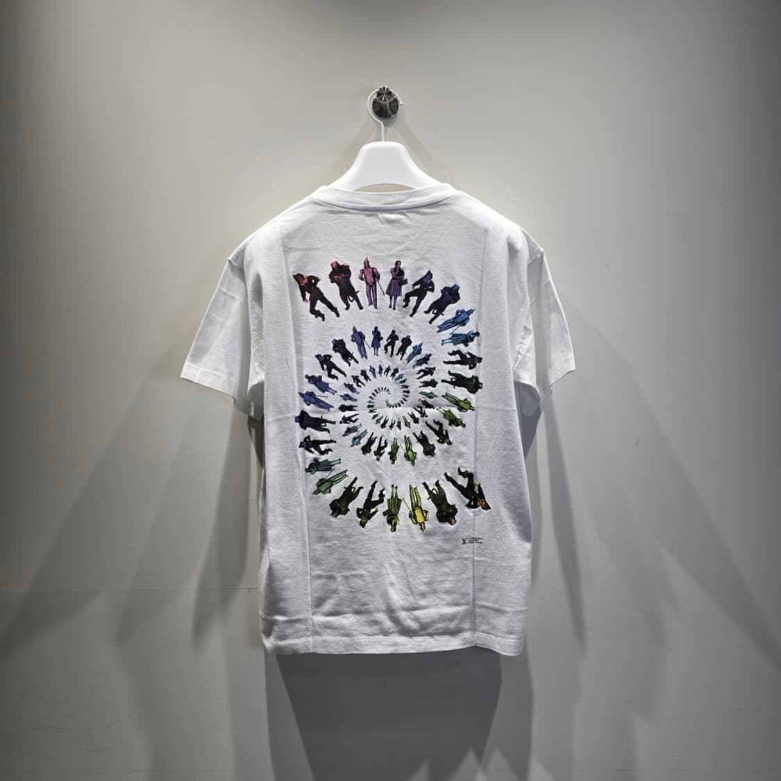 [중고/정품] 루이비통 오즈의 마법사 반팔 티셔츠 화이트 M 상품이미지2