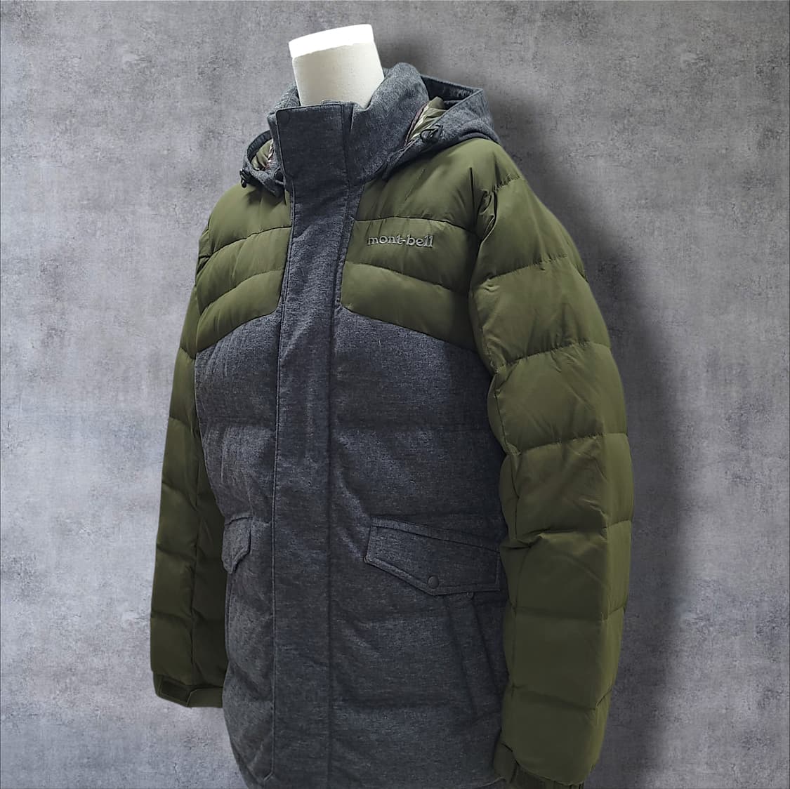 [105] 몽벨 카키 배색 후드 구스다운 패딩 상품이미지3