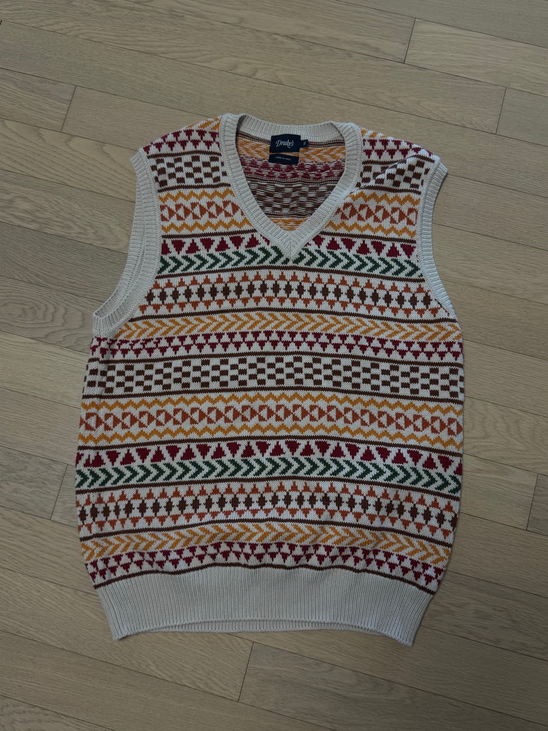 드레익스 니트 베스트 (조끼) xl사이즈 판매합니다. 상품이미지1