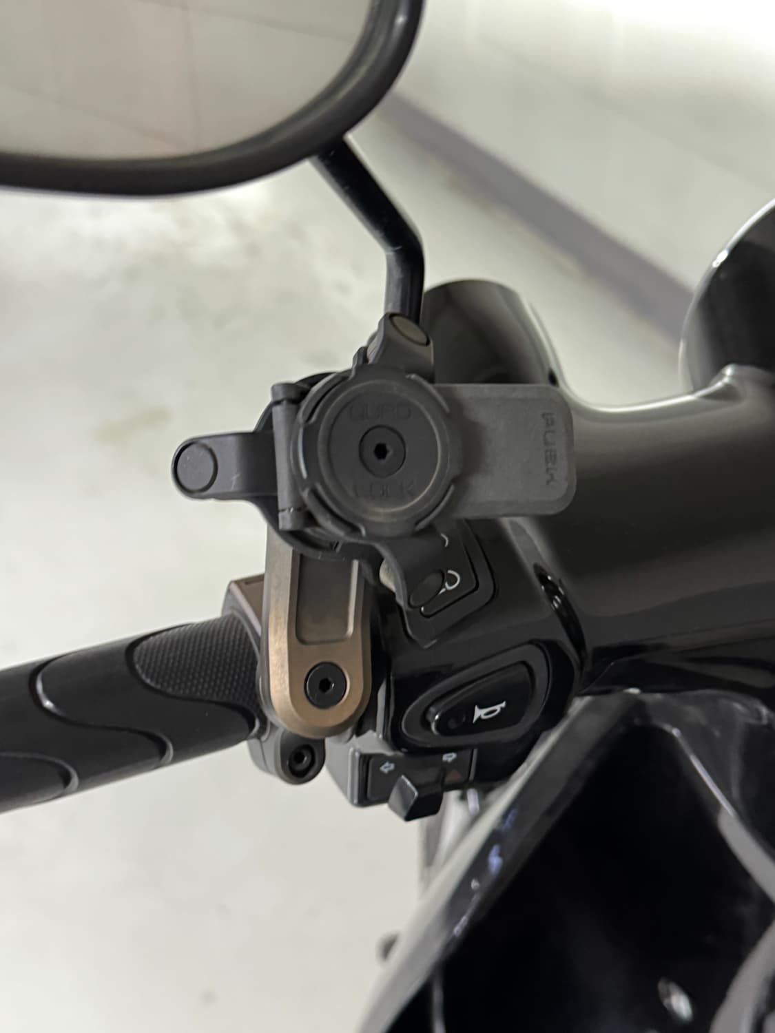 혼다 슈퍼커브110 블랙 23년식 16xxkm 상품이미지5