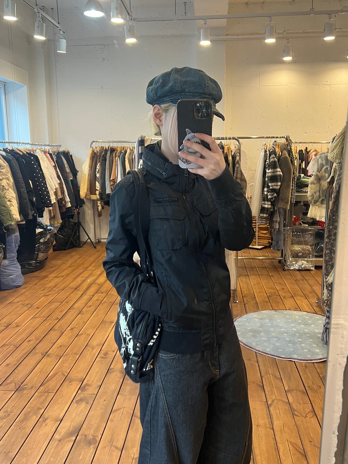 버카루 블랙 나일론 집업 상품이미지5