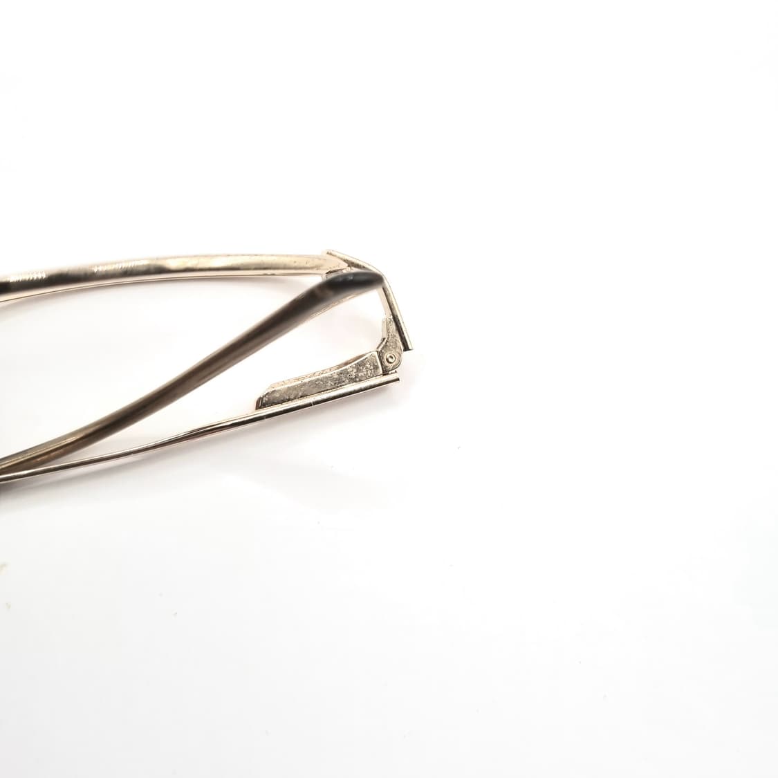 진열상품  긱시크 라운드 사각 무광골드 359 상품이미지7