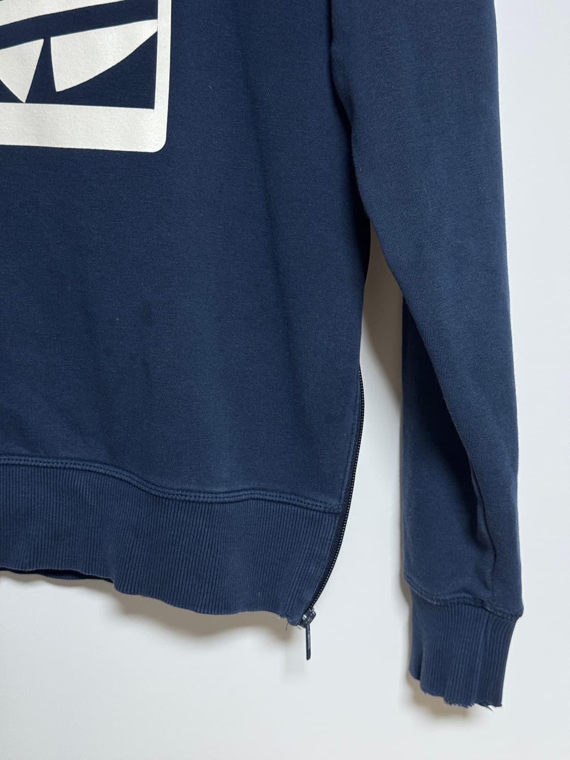 아디다스 네이비 기모 맨투맨 105 상품이미지4