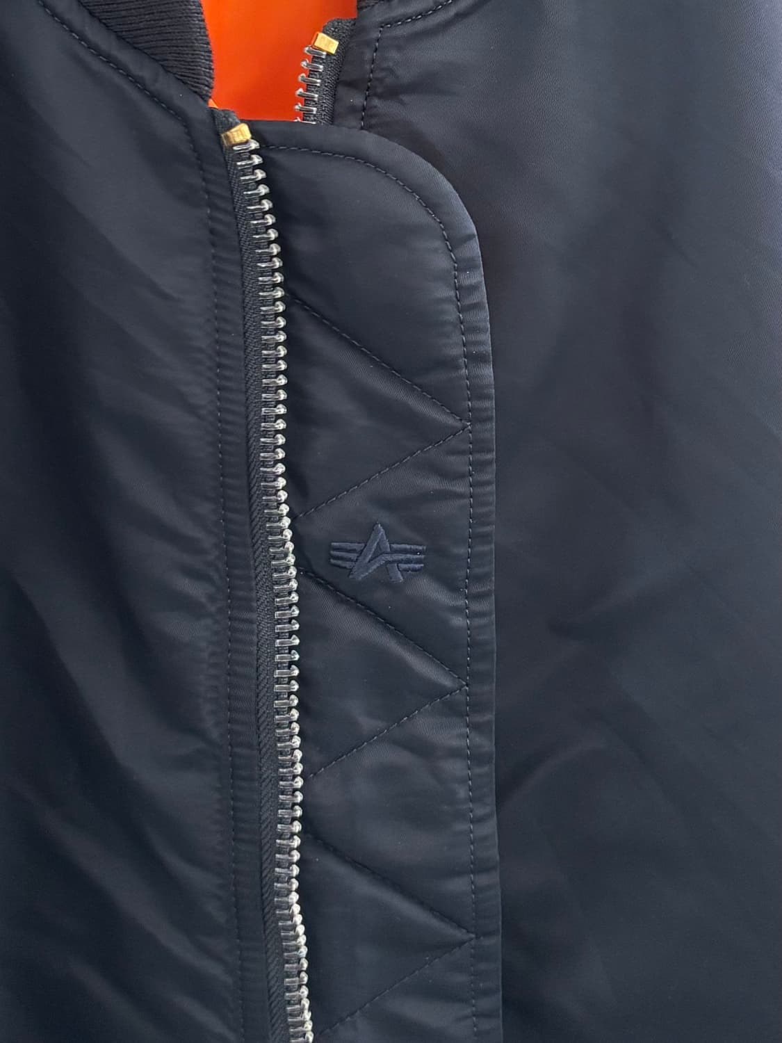 (새상품) ALPHA INDUSTRIES 알파 인더스트리 MA-1 플라이 상품이미지7