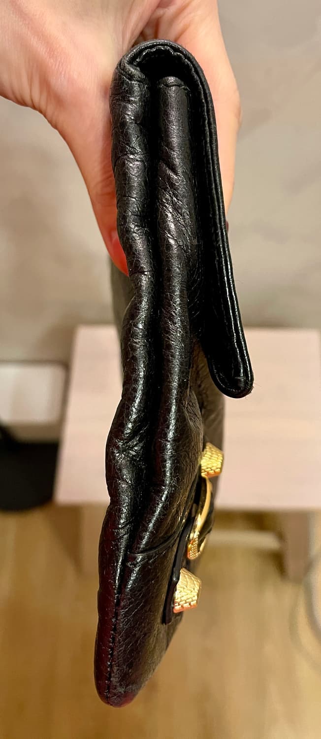 발렌시아가 클래식 스터드 클러치 (블랙/골드)  상품이미지8