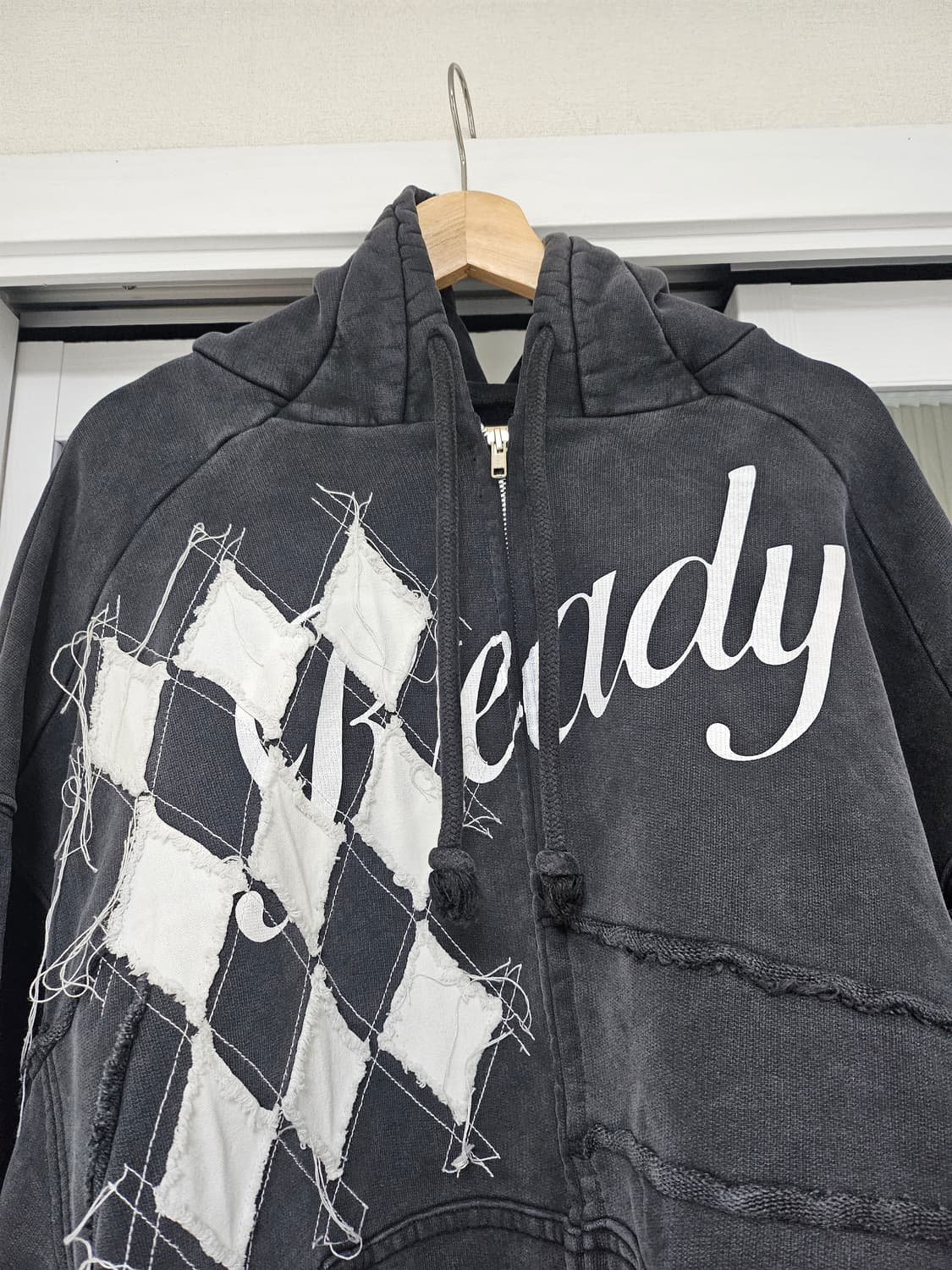 [M]코드 다이아 패치 후드 집업  상품이미지3