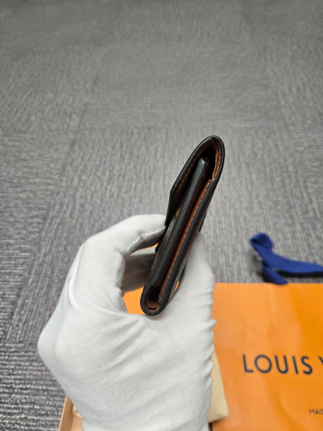 [특가][정품] 루이비통 빅토린월릿 삼단지갑 상품이미지4