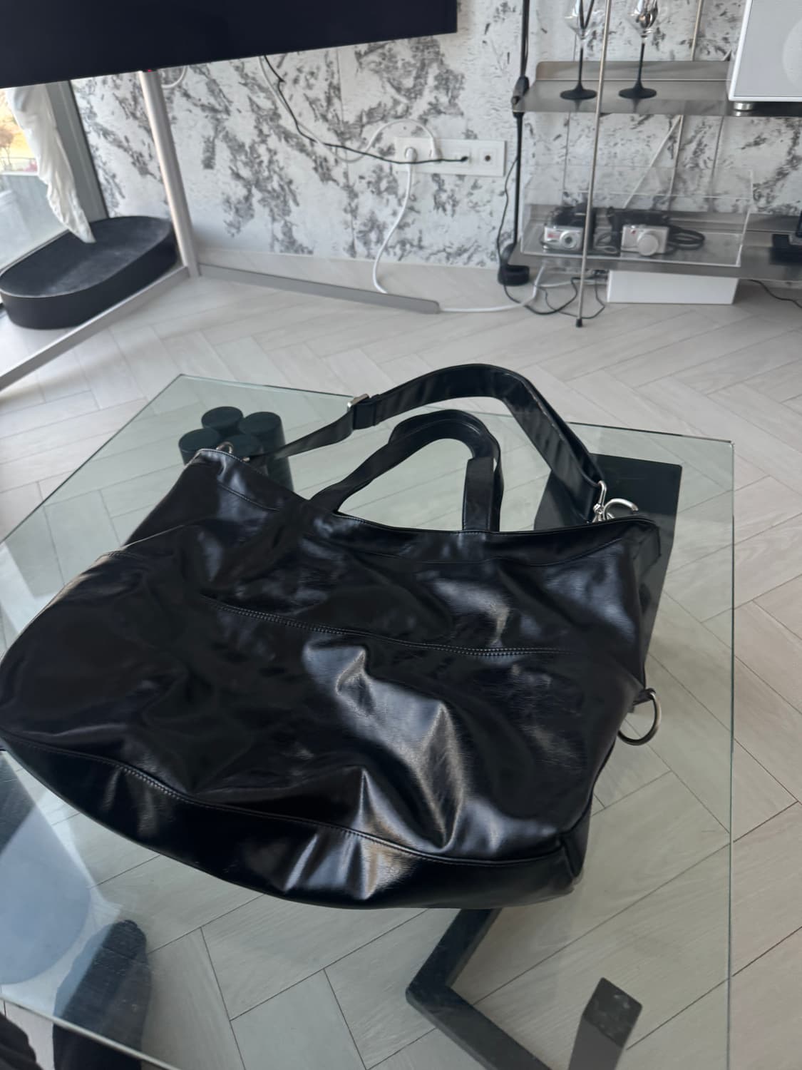 새터 크로스백 가방 팝니다 상품이미지2