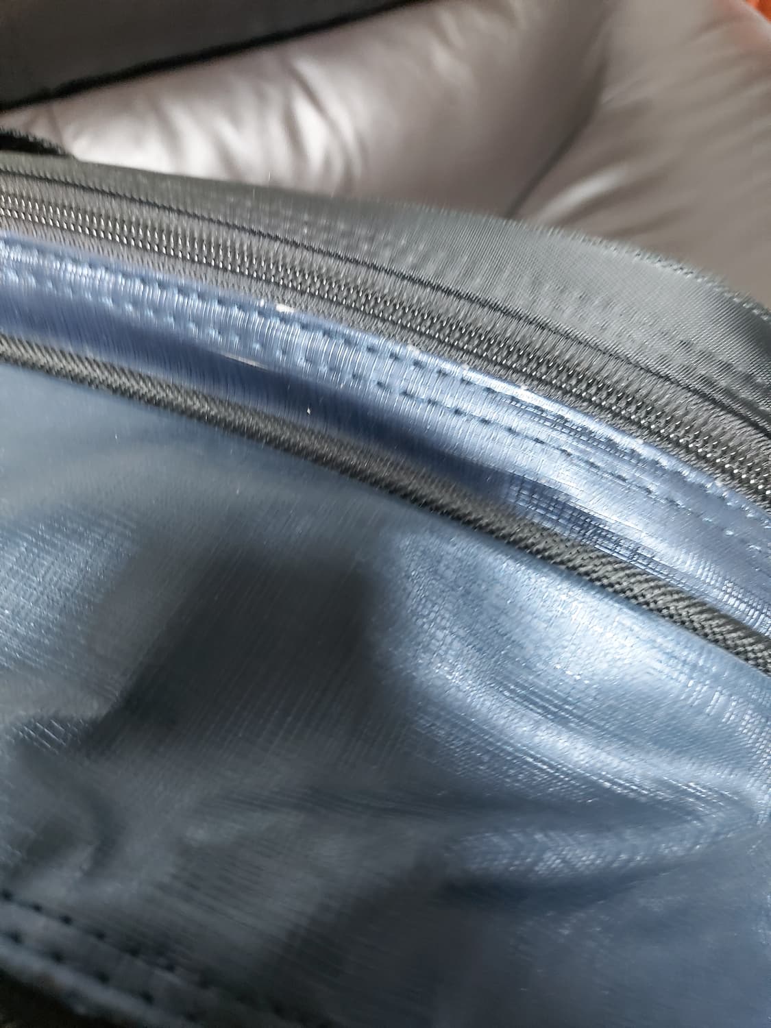 KBB스포츠 2단 배드민턴 가방(새제품)

 상품이미지9