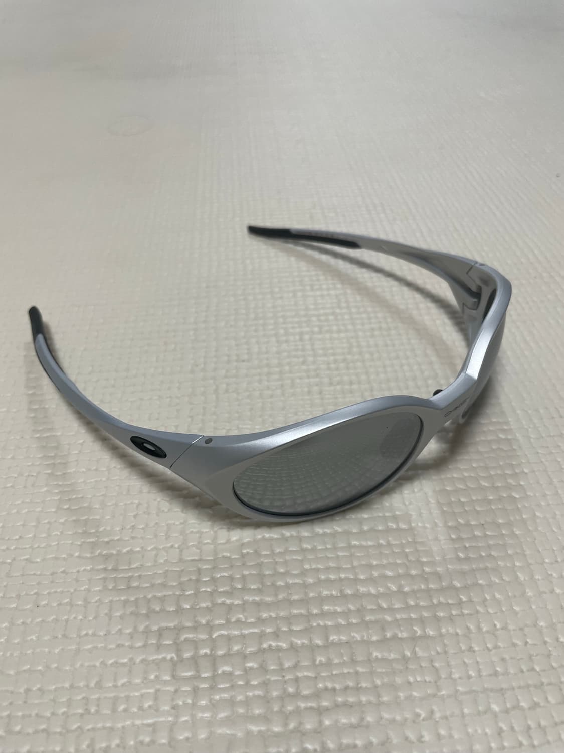 오클리 아이자켓 실버 상품이미지2