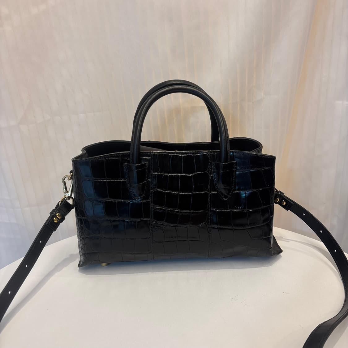 정품 크리스찬 빌라 투웨이 토트백     상품이미지7