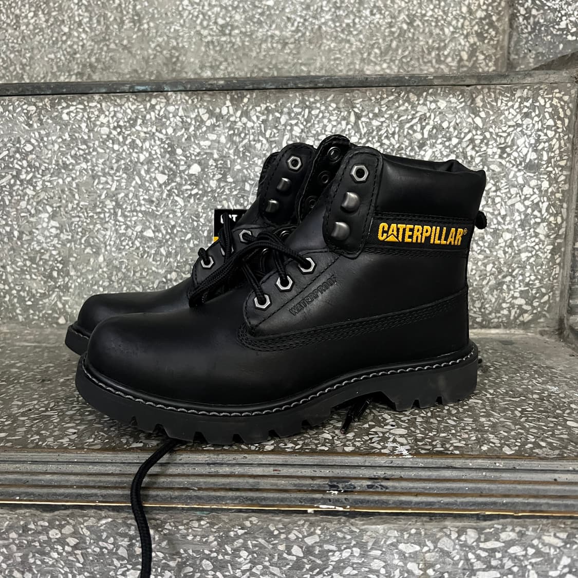 캐터필라 콜로라도 2.0 워터프루프 블랙 부츠 상품이미지2