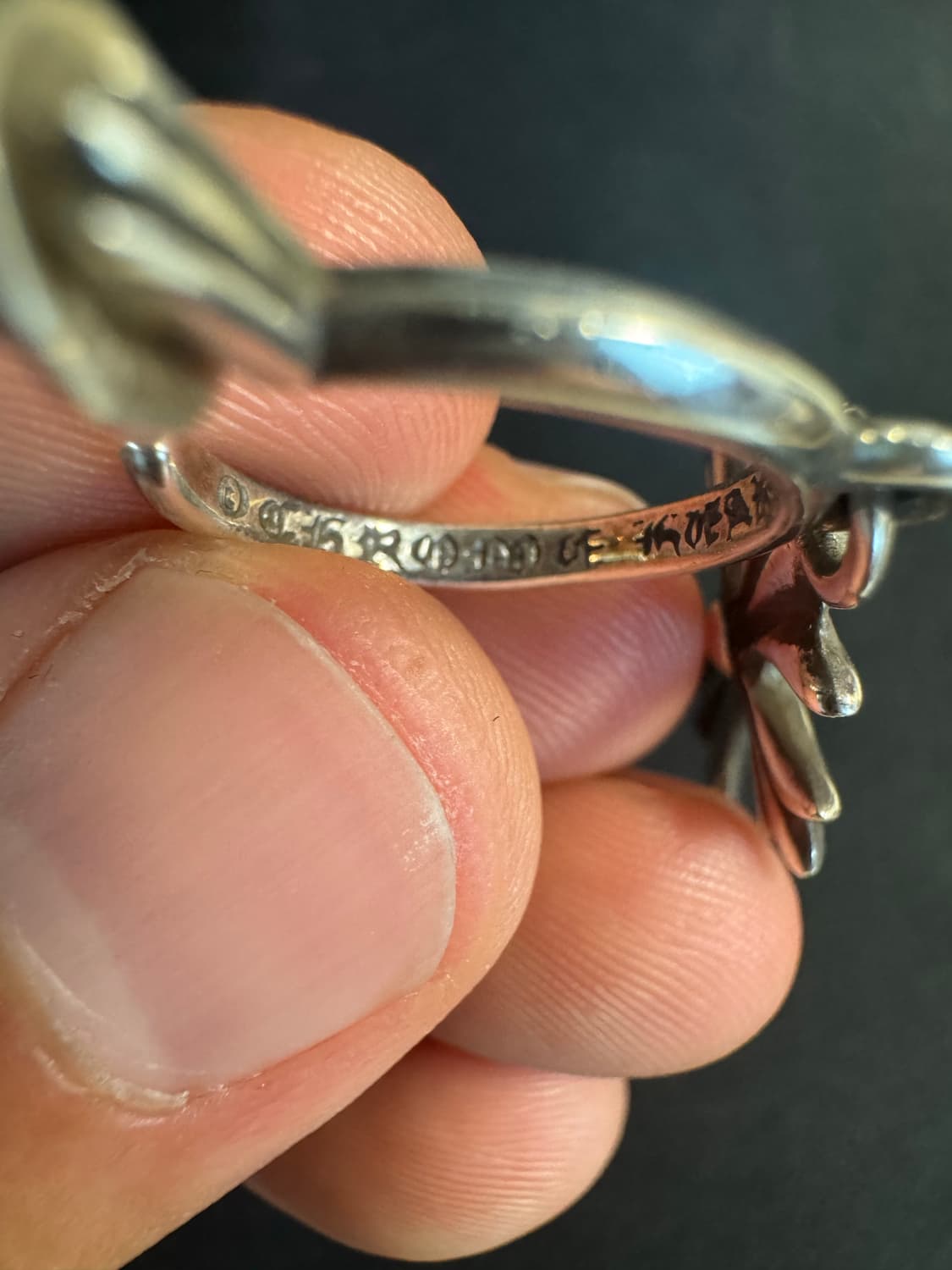 크롬하츠 타이니 후프 이어링 상품이미지2