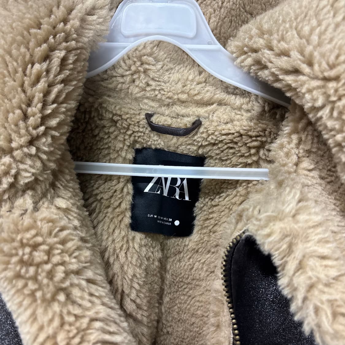 우먼OS 자라 오버핏 빅카라 무스탕자켓 상품이미지4