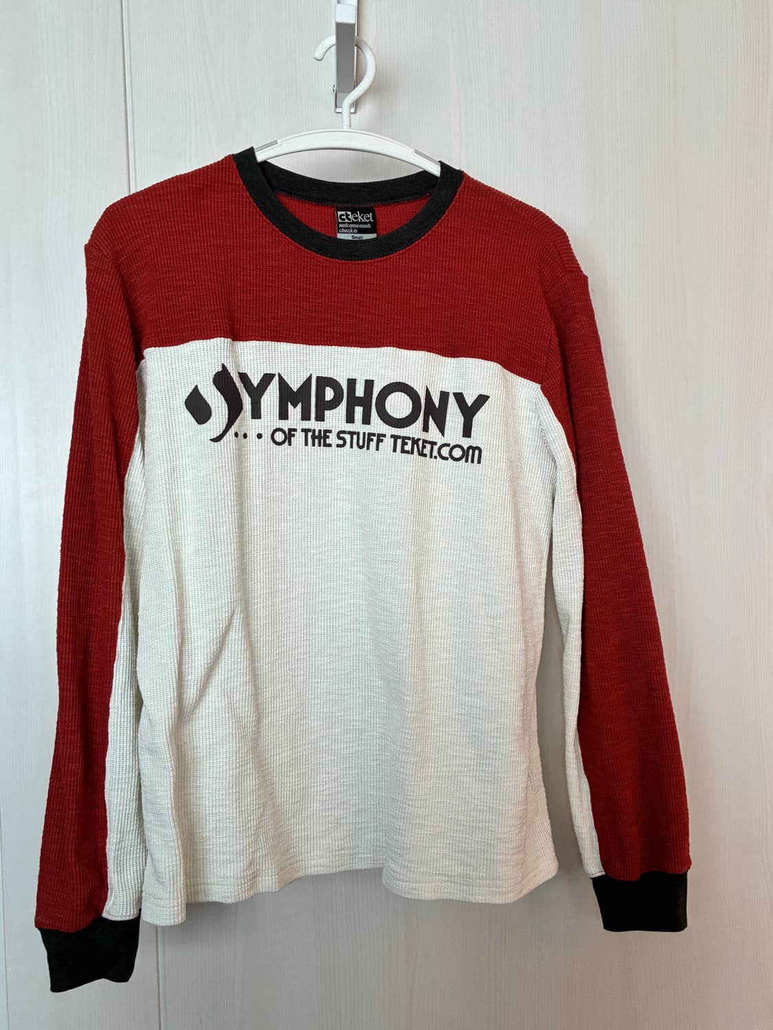 테켓 긴팔티셔츠 S 사이즈 상품이미지4