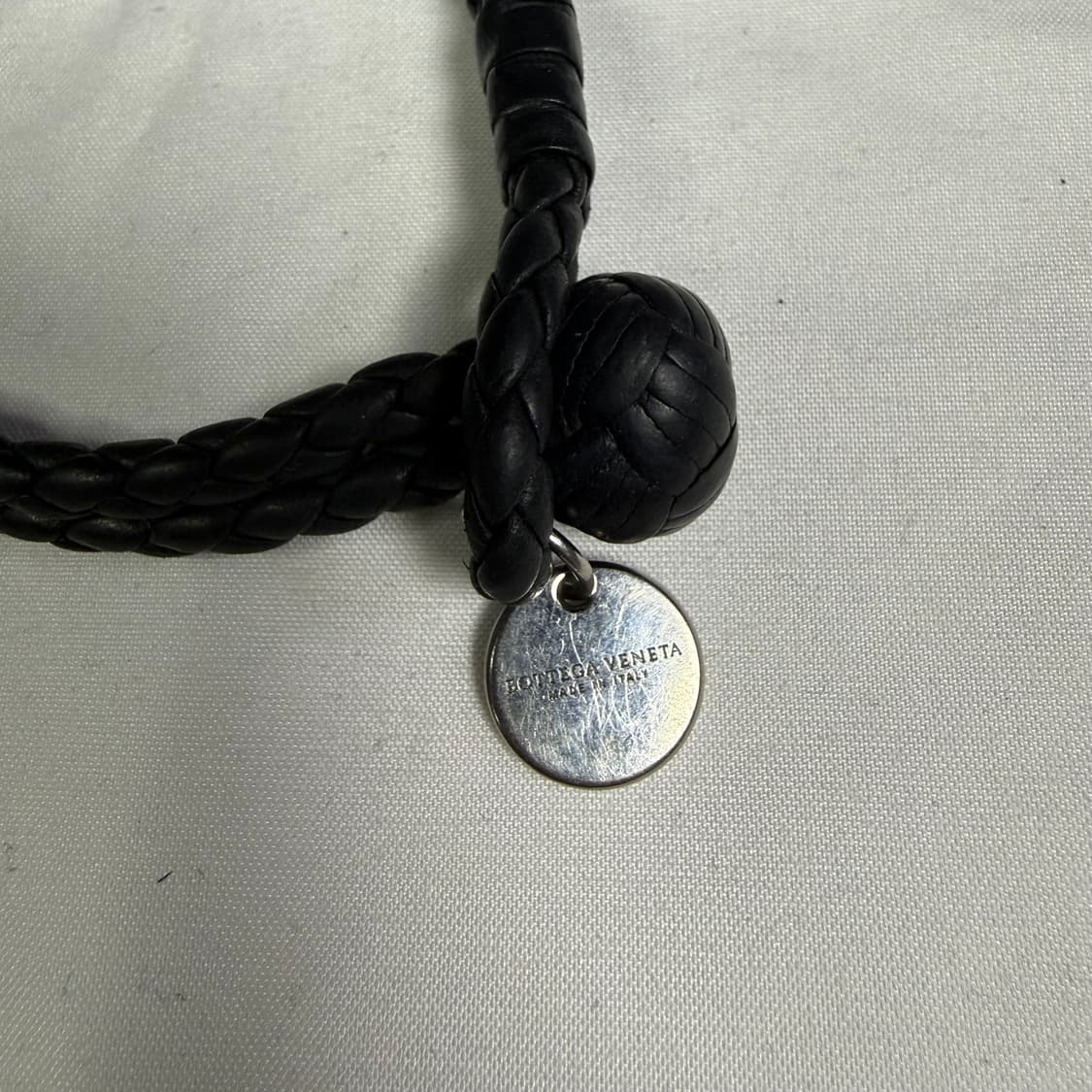 [M사이즈] 보테가베네타 나파 브레이슬릿 팔찌 블랙 상품이미지2