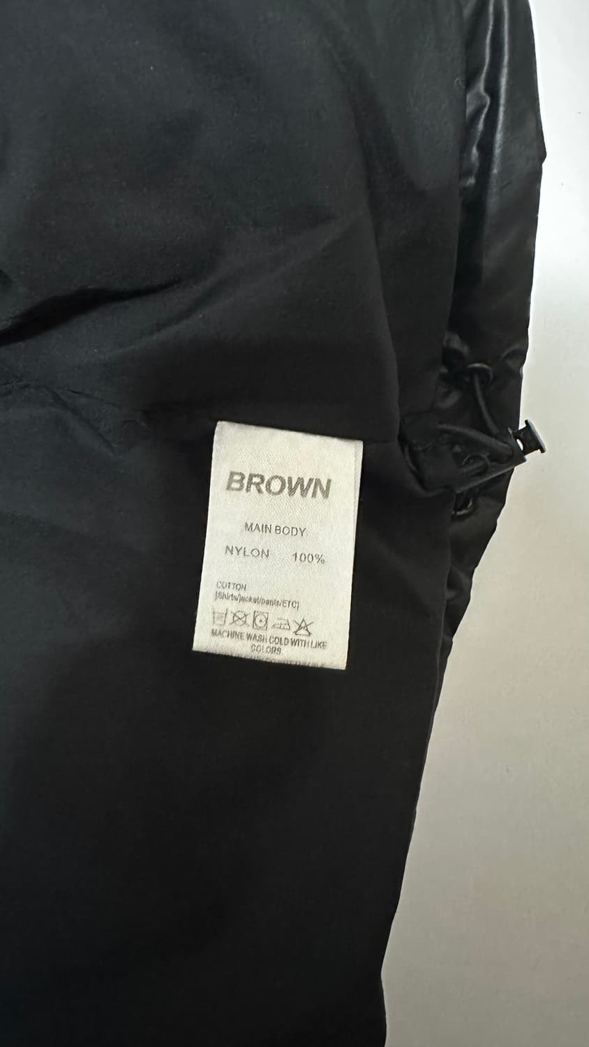 BROWN 디자인 바이 서울 숏패딩 블랙 L 상품이미지4