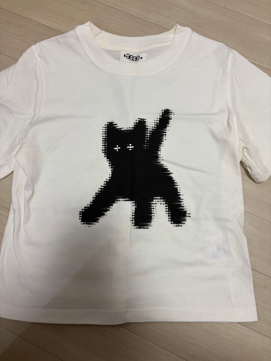 Aeae 에이에이 고양이 반팔티셔츠 FLASHED CATS EYE 상품이미지1