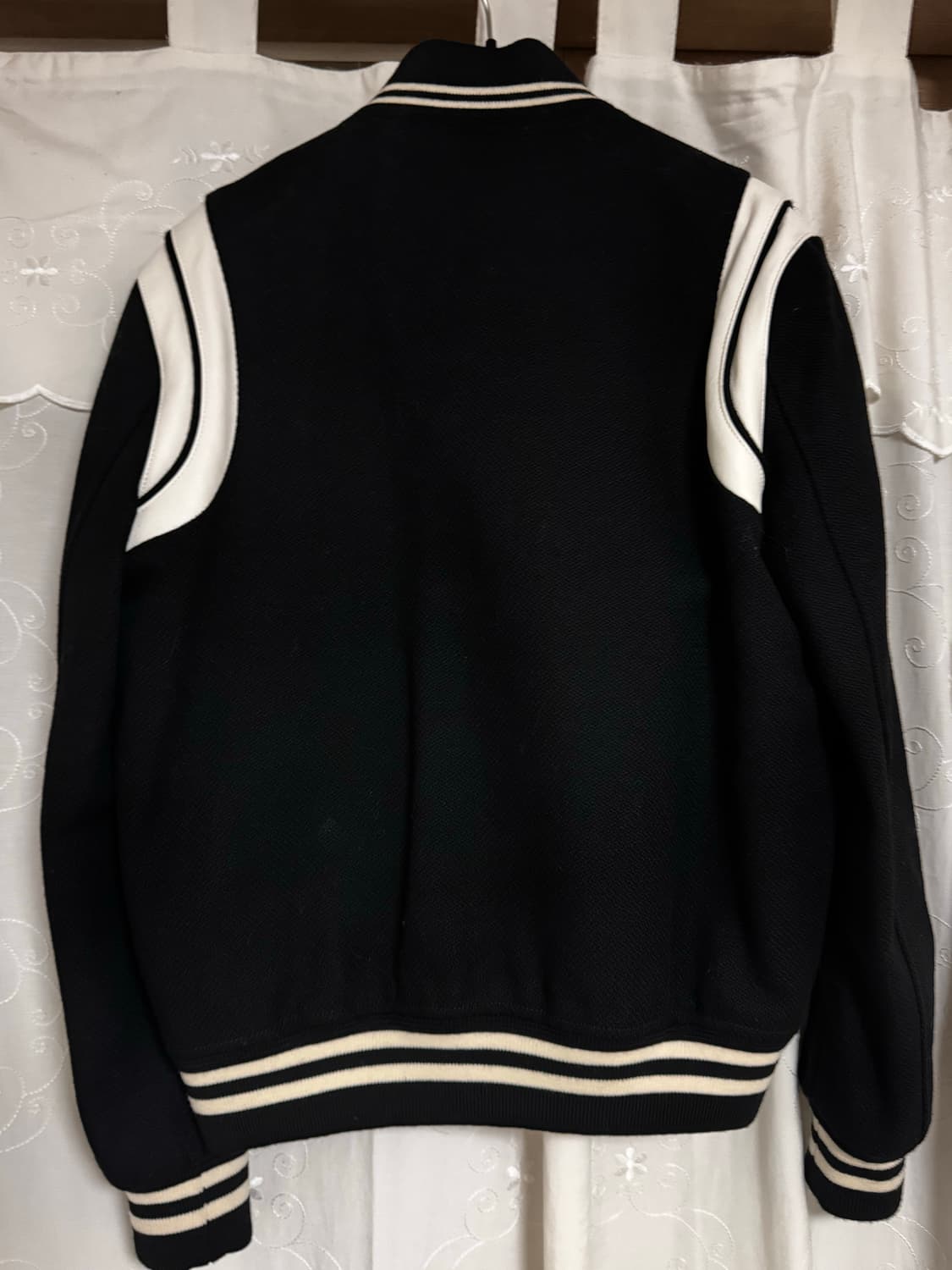 [48]생로랑 테디자켓 상품이미지2