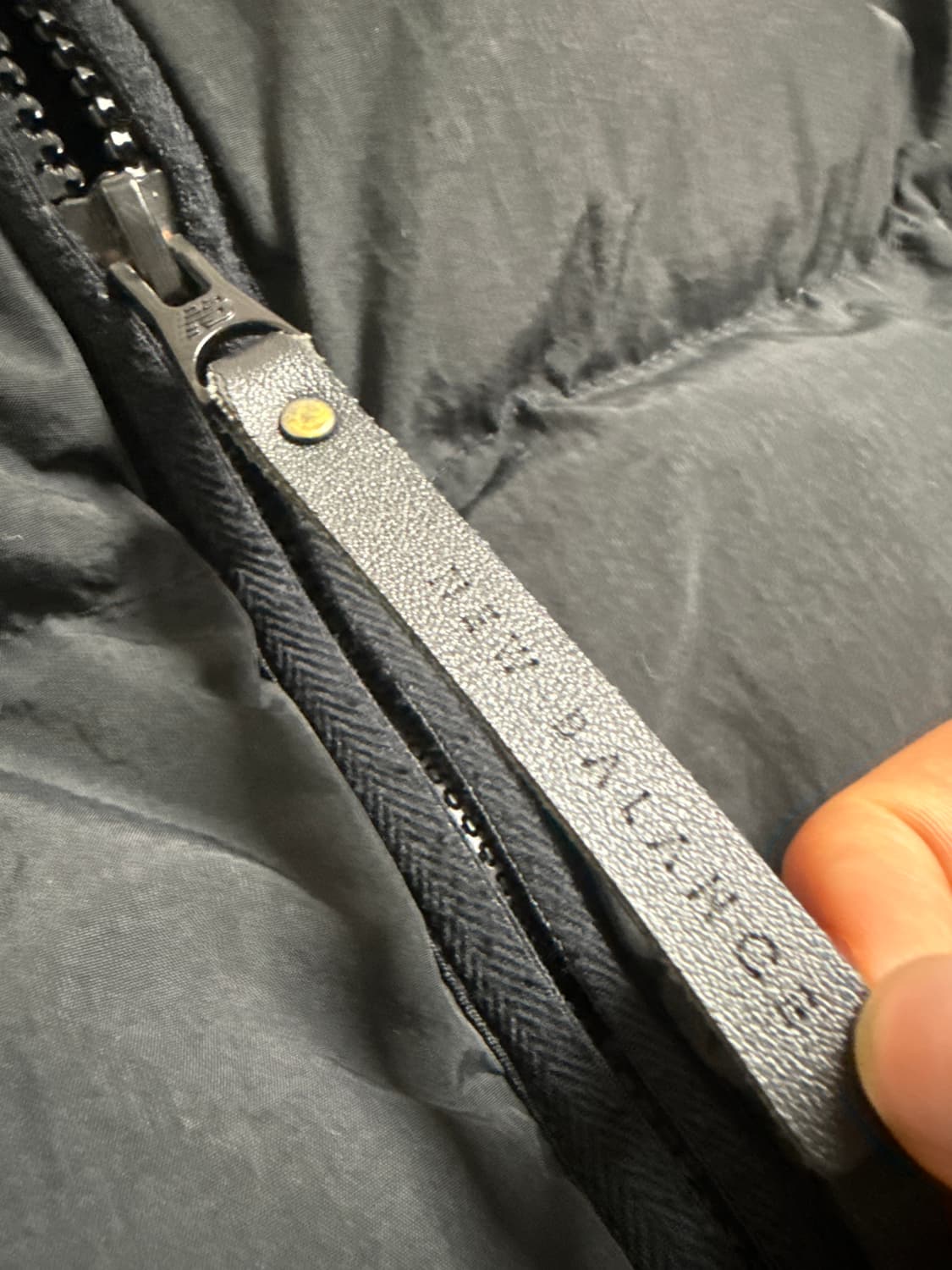 뉴발란스 경량패딩 상품이미지3